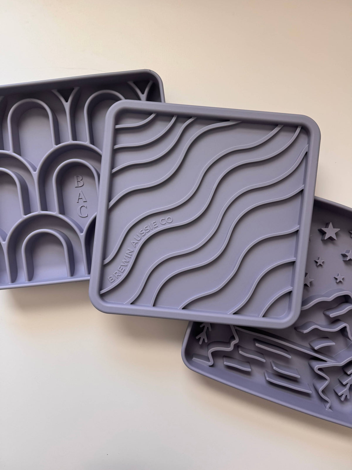 Dunes Lick Mat Lid - Wisteria