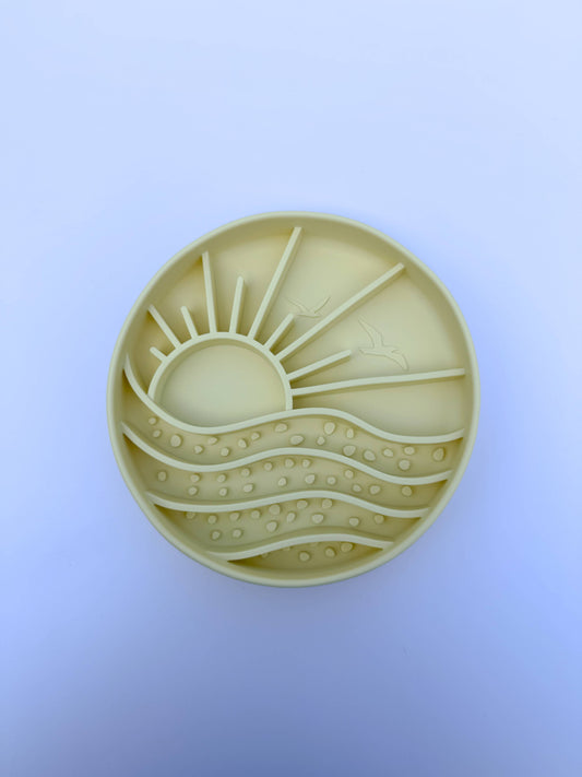 Ocean Waves Slow Feeder - Pollen 